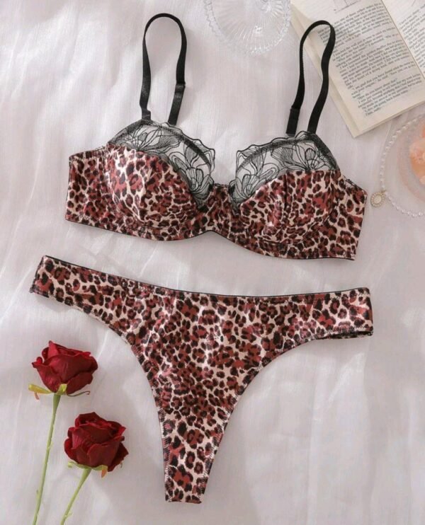 Eraneu Women Floral Mesh & Leopard Print Lingerie Set