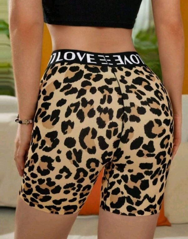Eraneu 1pc Women Casual Leopard Print Breathable Mid-Waist Boxer Briefs - Image 3
