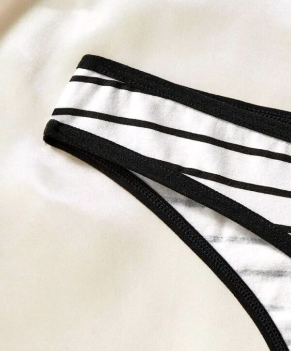 Eraneu Women''s Contrast Color Patchwork Simple Casual Thong Panty - Image 3